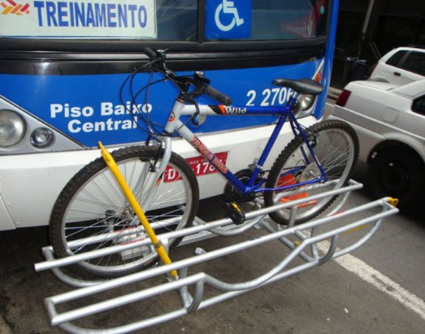Bicicleta rack onibus